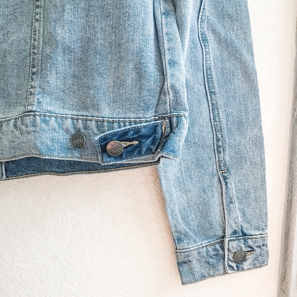 SOLD-BNWT CJLA “Fletcher” Jean Jacket (L) - Picture 10 of 15